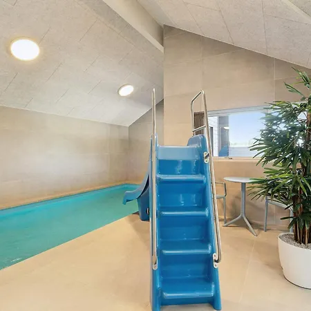 Feriehus 5 Star In Blokhus, Cleaning Included